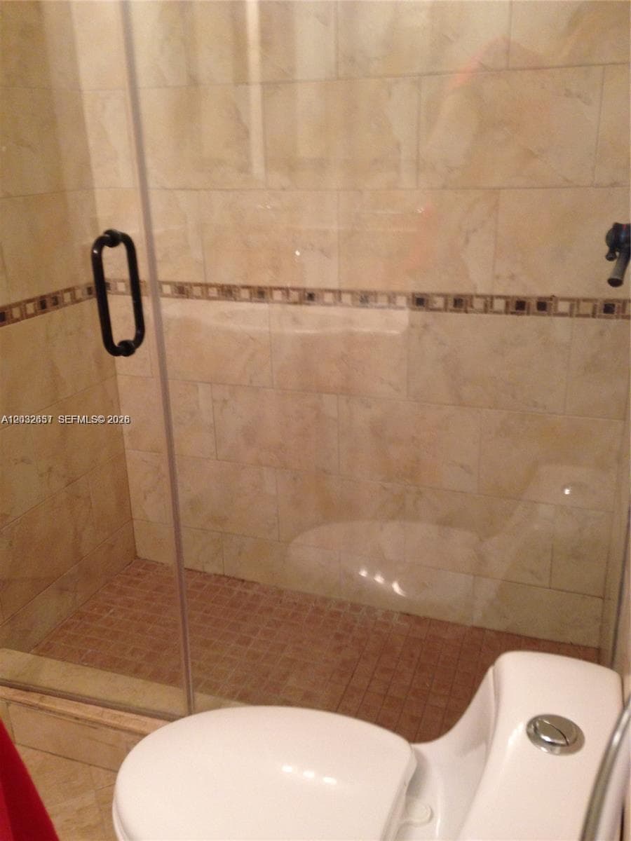 7441 Wayne Ave # 2O, Miami Beach FL 33141 — 9