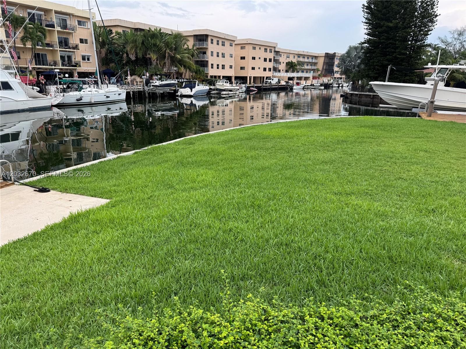 13305 Biscayne Island Ter, North Miami FL 33181 — 32