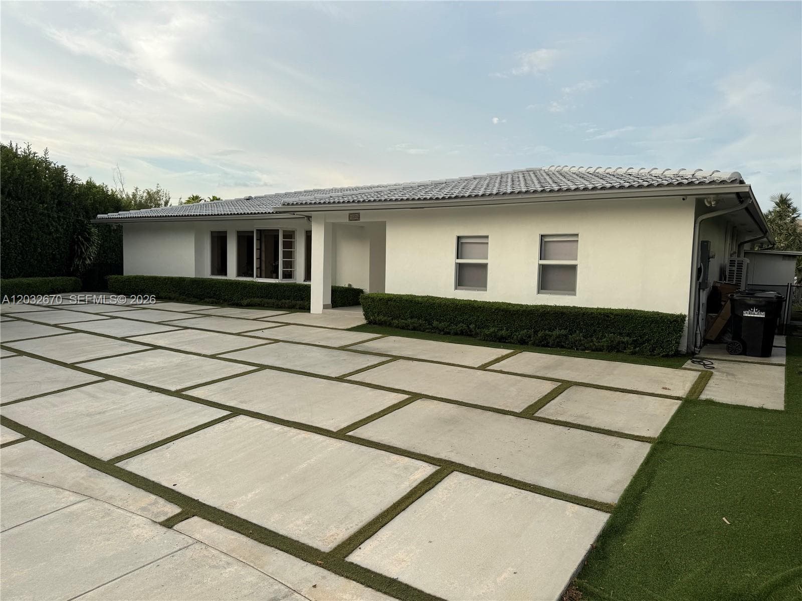 13305 Biscayne Island Ter, North Miami FL 33181 — 1