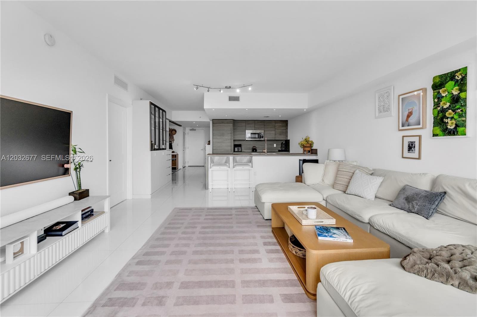 400 Sunny Isles Blvd # 1917, Sunny Isles Beach FL 33160 — 20
