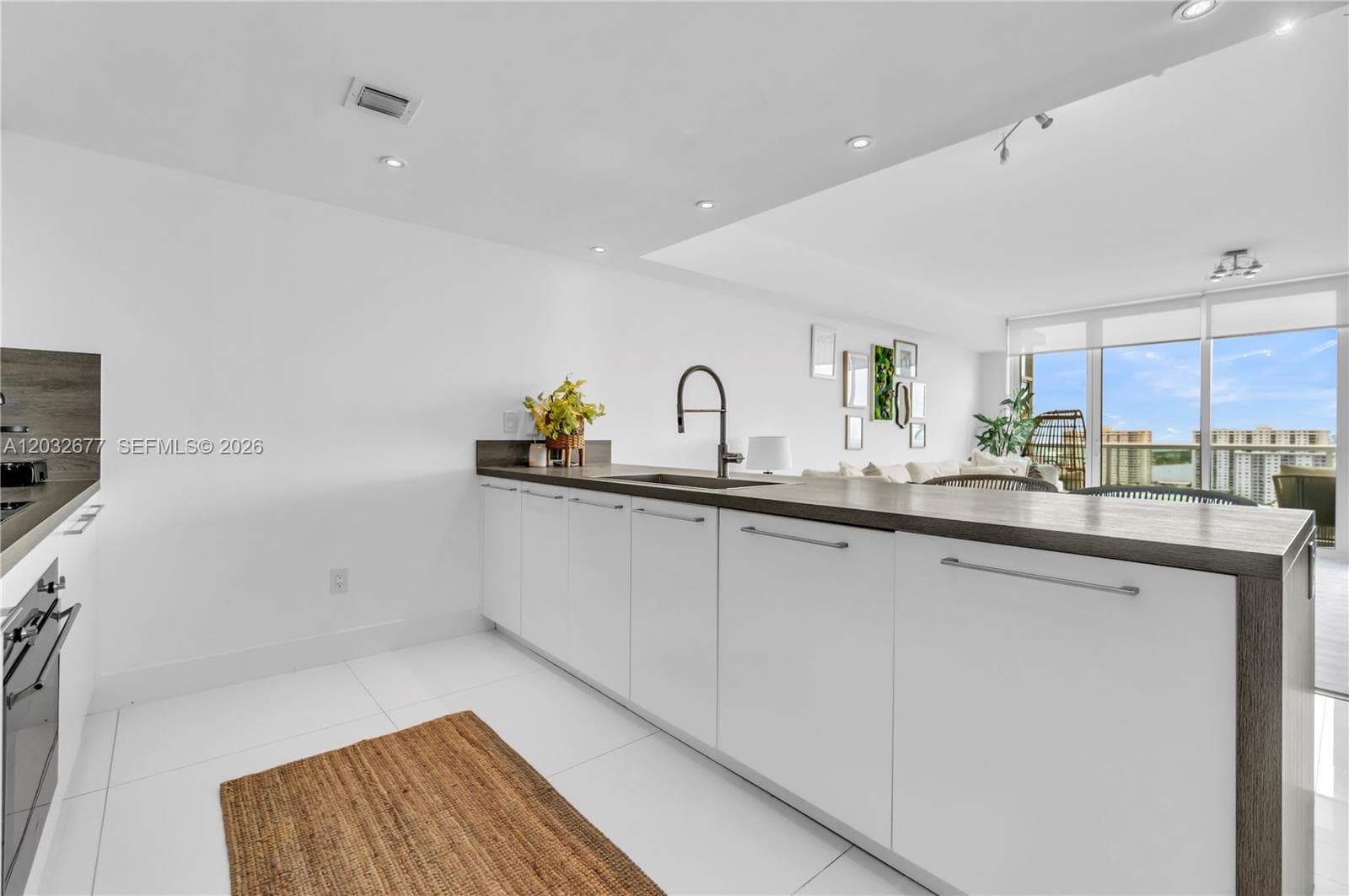 400 Sunny Isles Blvd # 1917, Sunny Isles Beach FL 33160 — 11