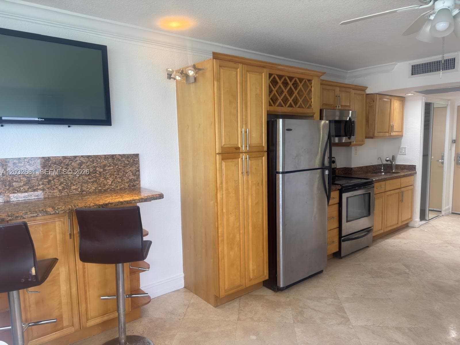 19201 Collins Ave # 1044, Sunny Isles Beach FL 33160 — 9