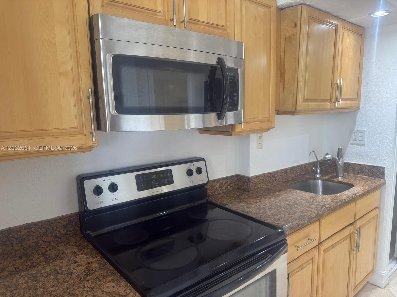 19201 Collins Ave # 1044, Sunny Isles Beach FL 33160 — 8