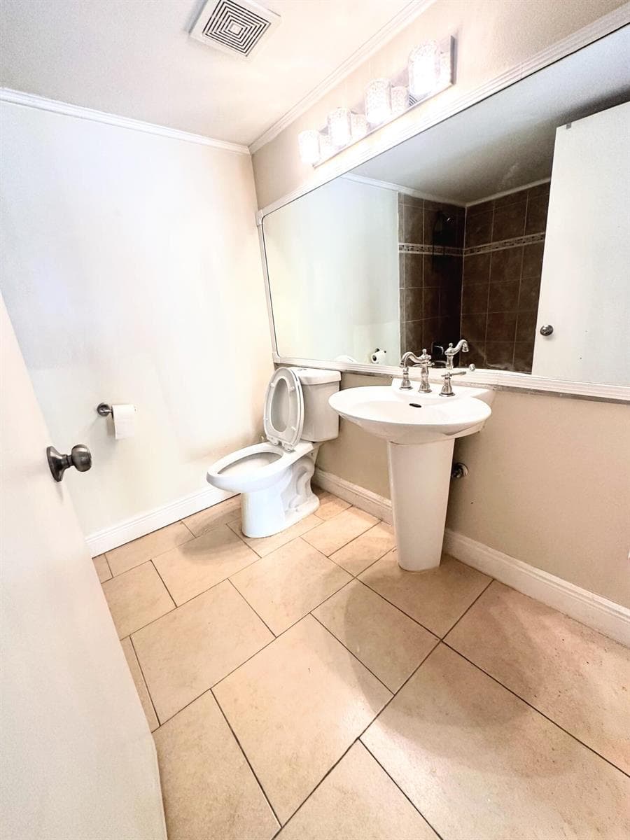 430 NW 214th Street # 103, Miami Gardens FL 33169 — 10