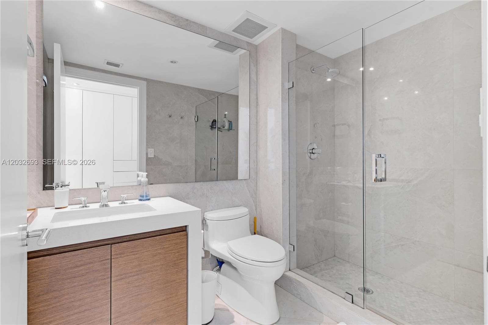 430 S Grand Bay Dr # 505, Key Biscayne FL 33149 — 17