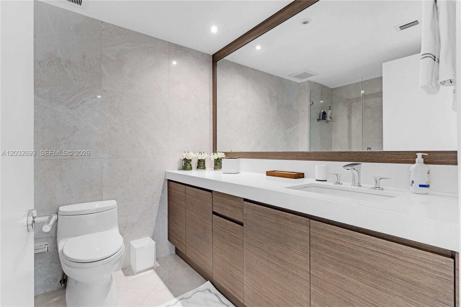 430 S Grand Bay Dr # 505, Key Biscayne FL 33149 — 19