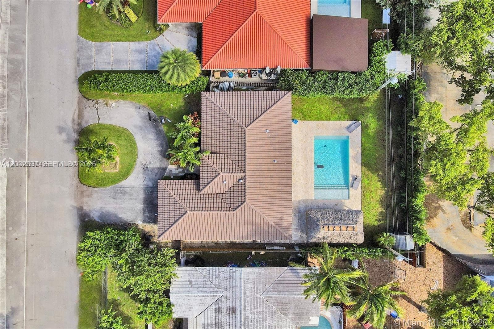 2190 NE 122nd St, North Miami FL 33181 — 4