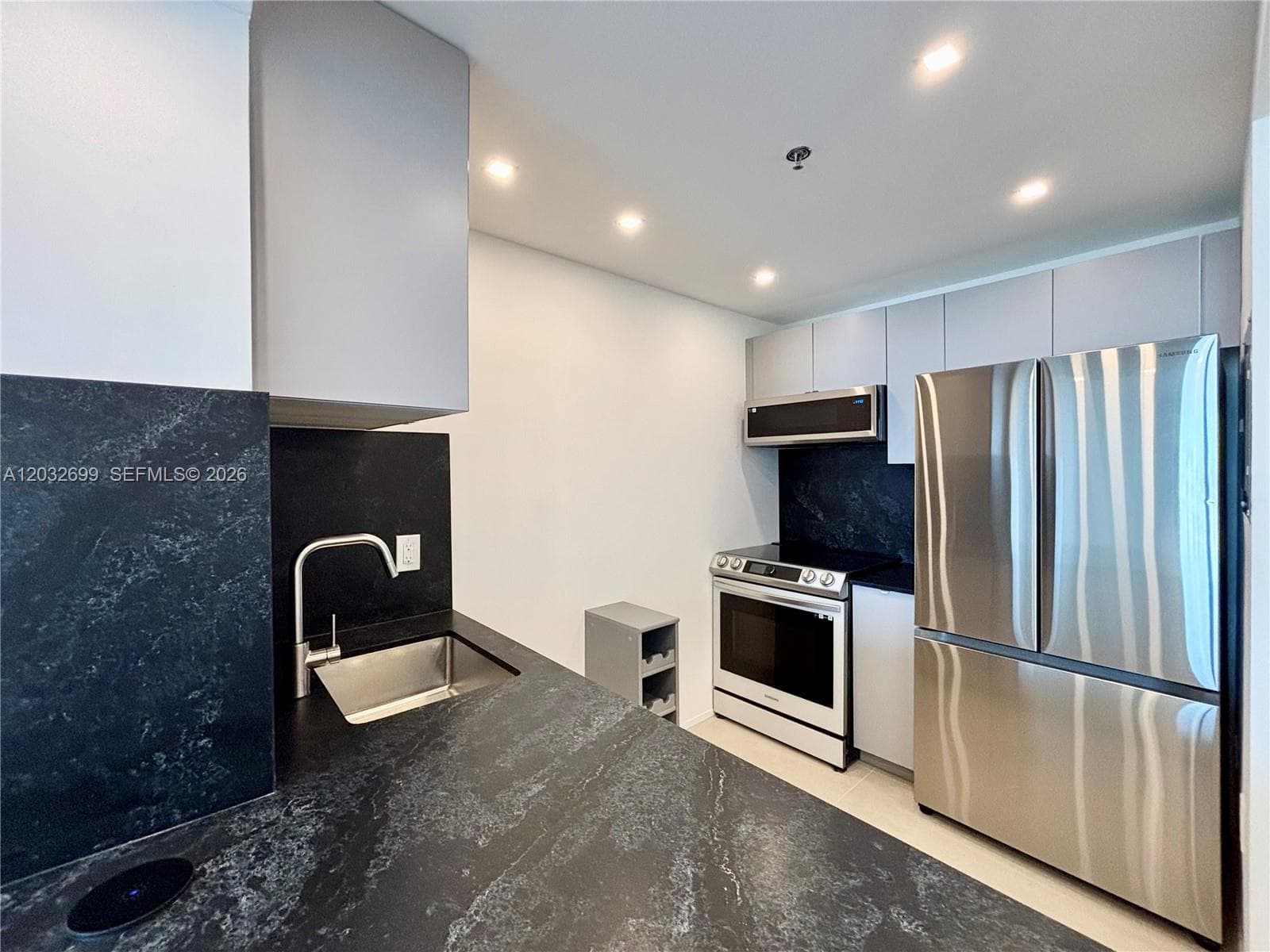 2829 Indian Creek Dr # 604, Miami Beach FL 33140 — 4