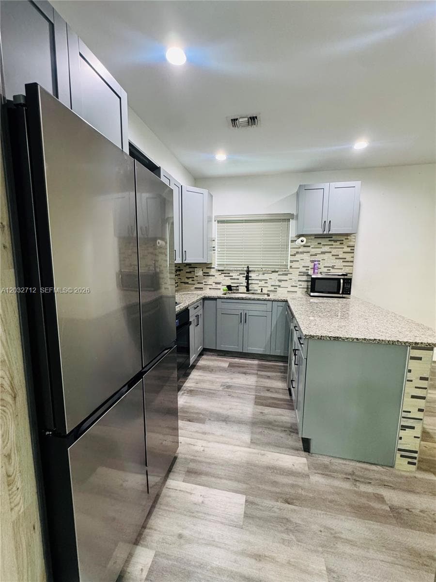 363 NE 35th Ter, Homestead FL 33033 — 9