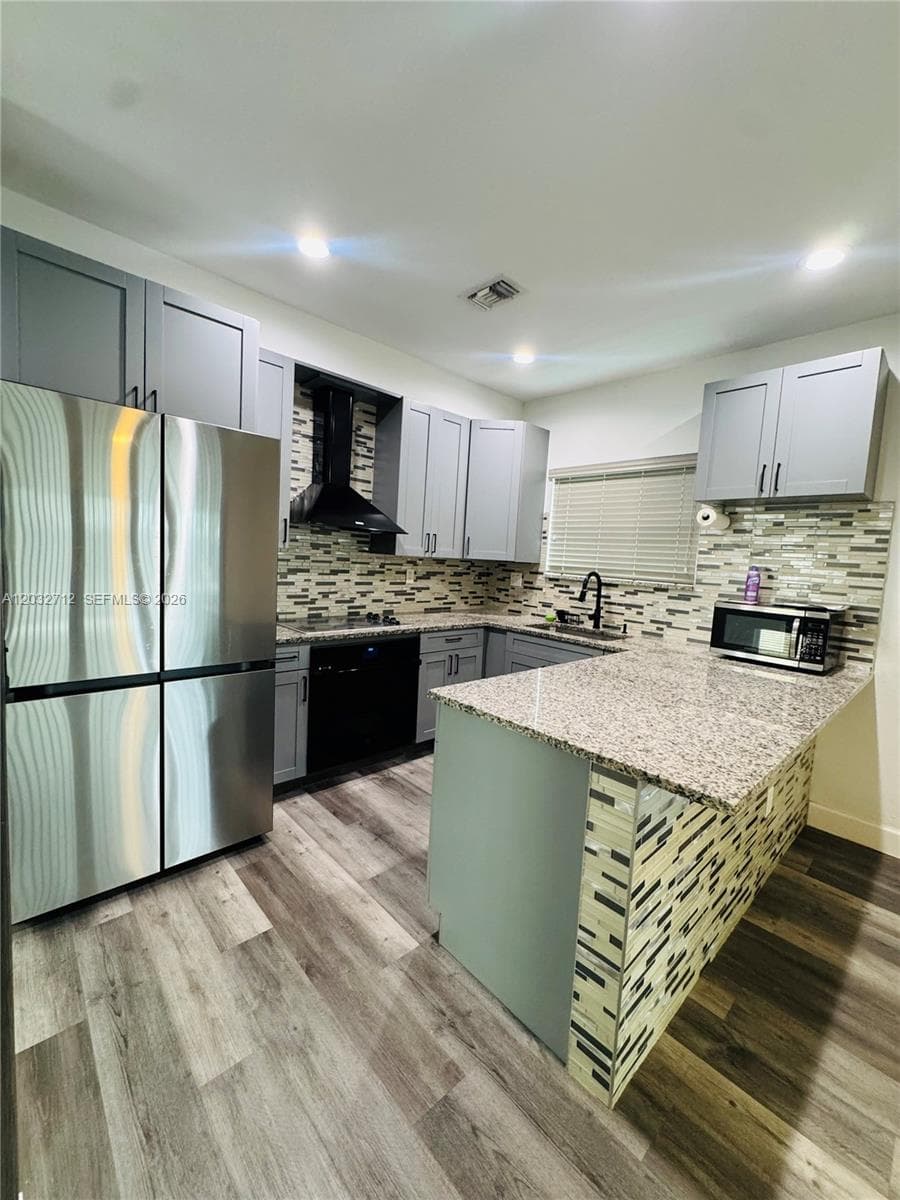 363 NE 35th Ter, Homestead FL 33033 — 10