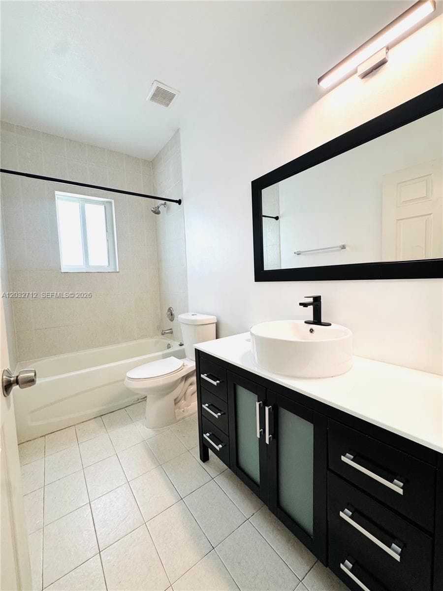 363 NE 35th Ter, Homestead FL 33033 — 18