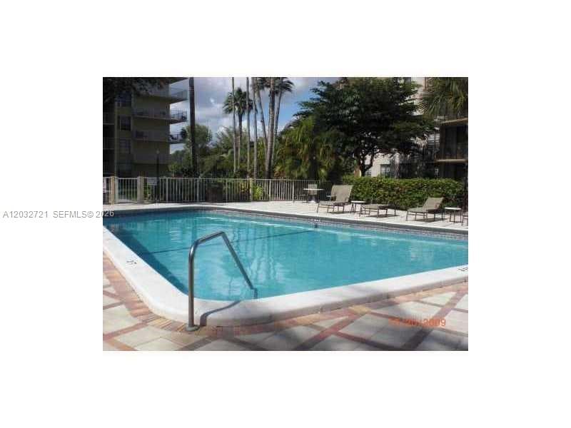 13100 SW 92nd Ave, Miami FL 33176 — 11