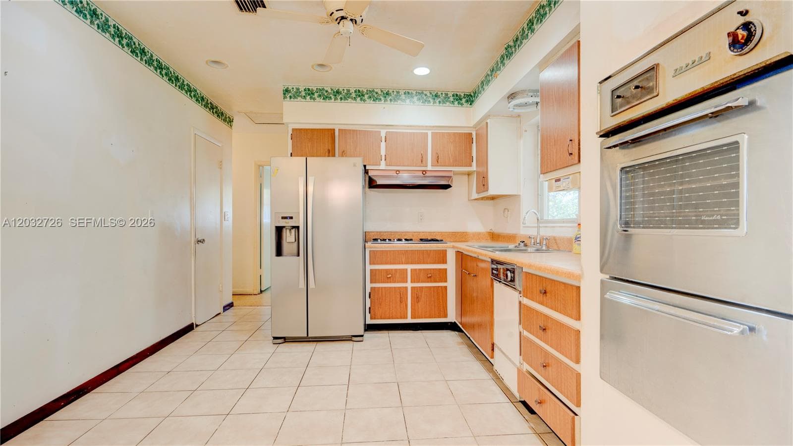 1730 SW 97th Pl, Miami FL 33165 — 23