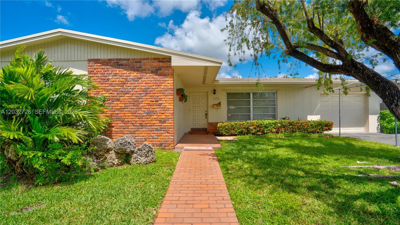 1730 SW 97th Pl, Miami FL 33165 — 12