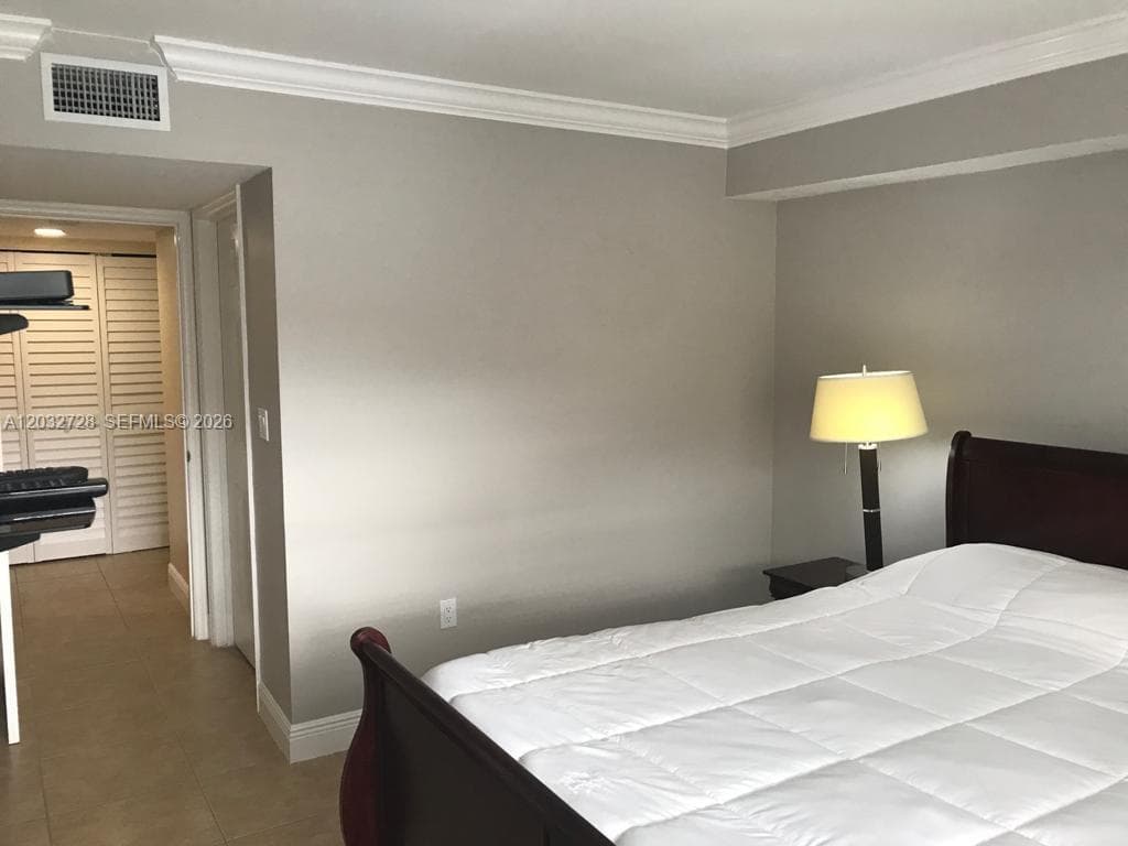 1300 SW 122nd Ave # 2, Miami FL 33184 — 21