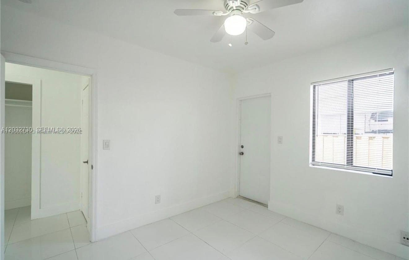 Biscayne Bch Sub, Miami Beach, FL — 1