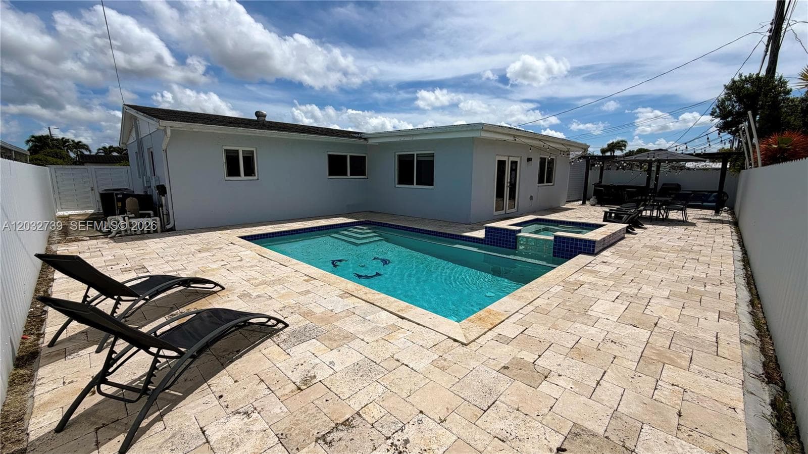 10455 SW 42nd Ter, Miami FL 33165 — 34