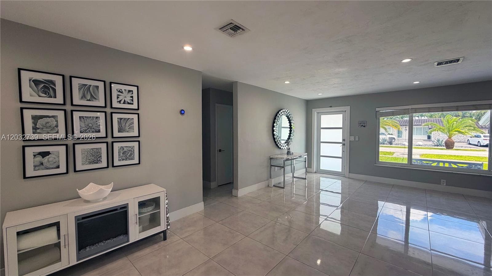 10455 SW 42nd Ter, Miami FL 33165 — 8