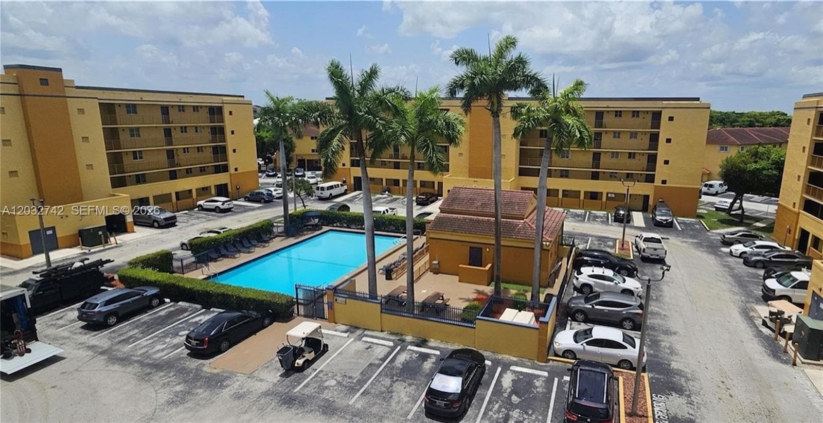 14951 SW 82nd Ln # 405, Miami FL 33193 — 21