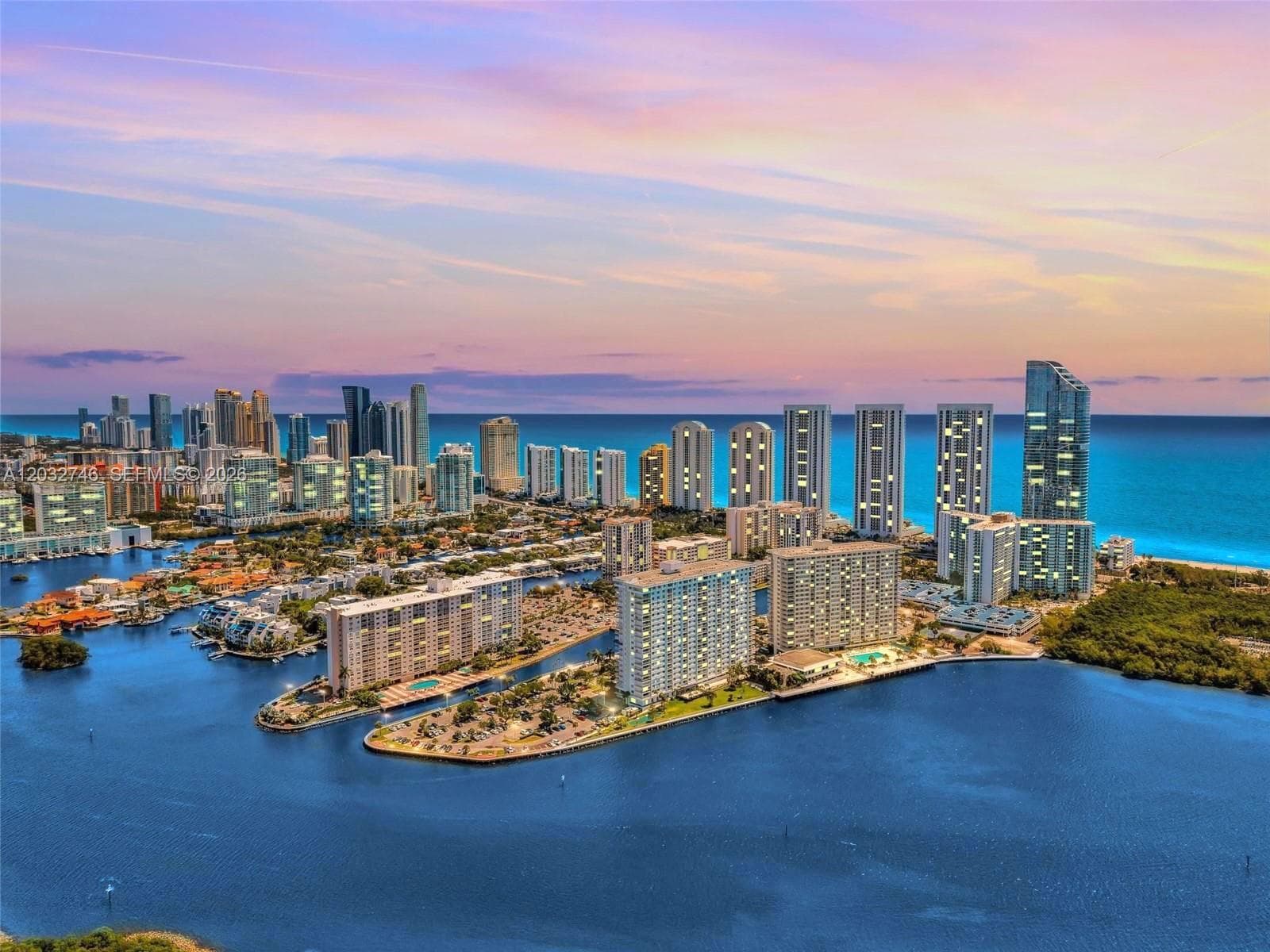 400 Kings Point Dr # 309, Sunny Isles Beach FL 33160 — 34