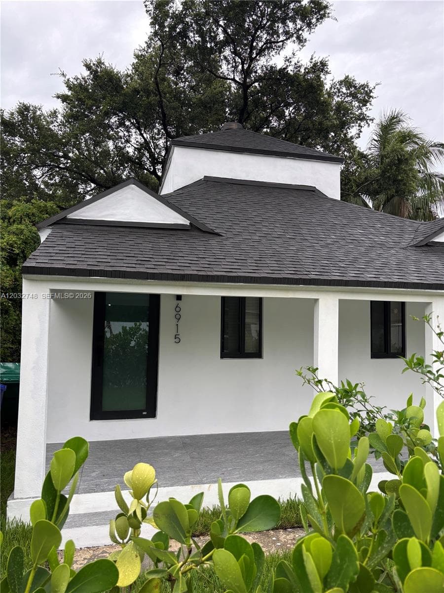 6911 NW 4th Ct # 6915, Miami FL 33150 — 1