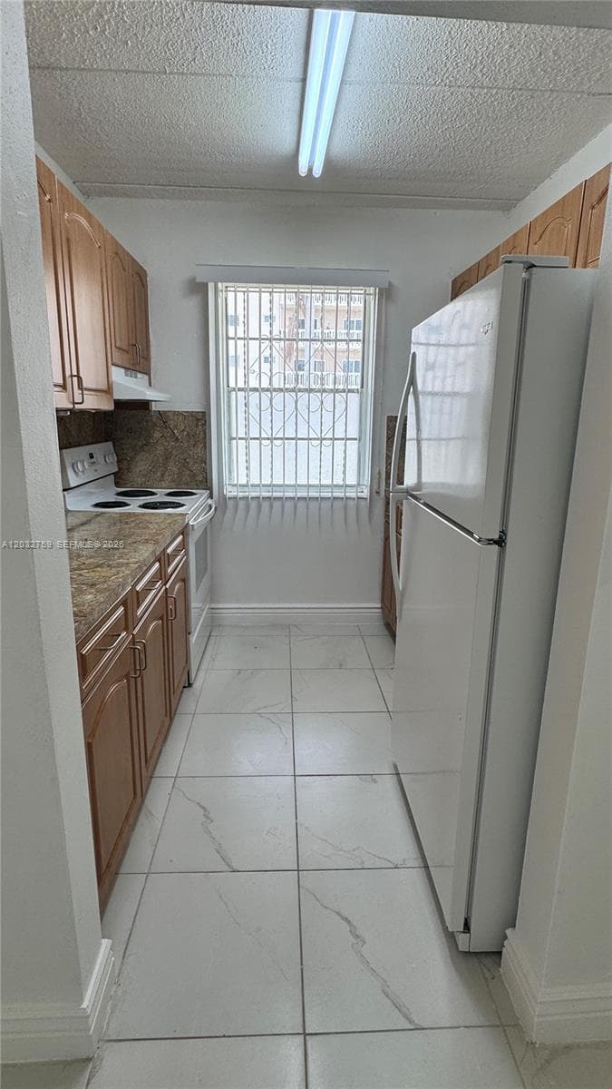 1154 W 35th St # 102, Hialeah FL 33012 — 6