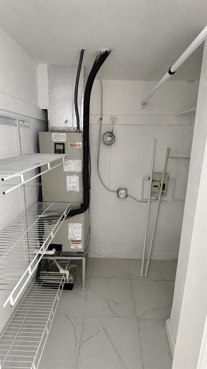 1154 W 35th St # 102, Hialeah FL 33012 — 15