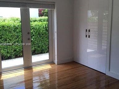 3 Farrey Ln # 3, Miami Beach FL 33139 — 8