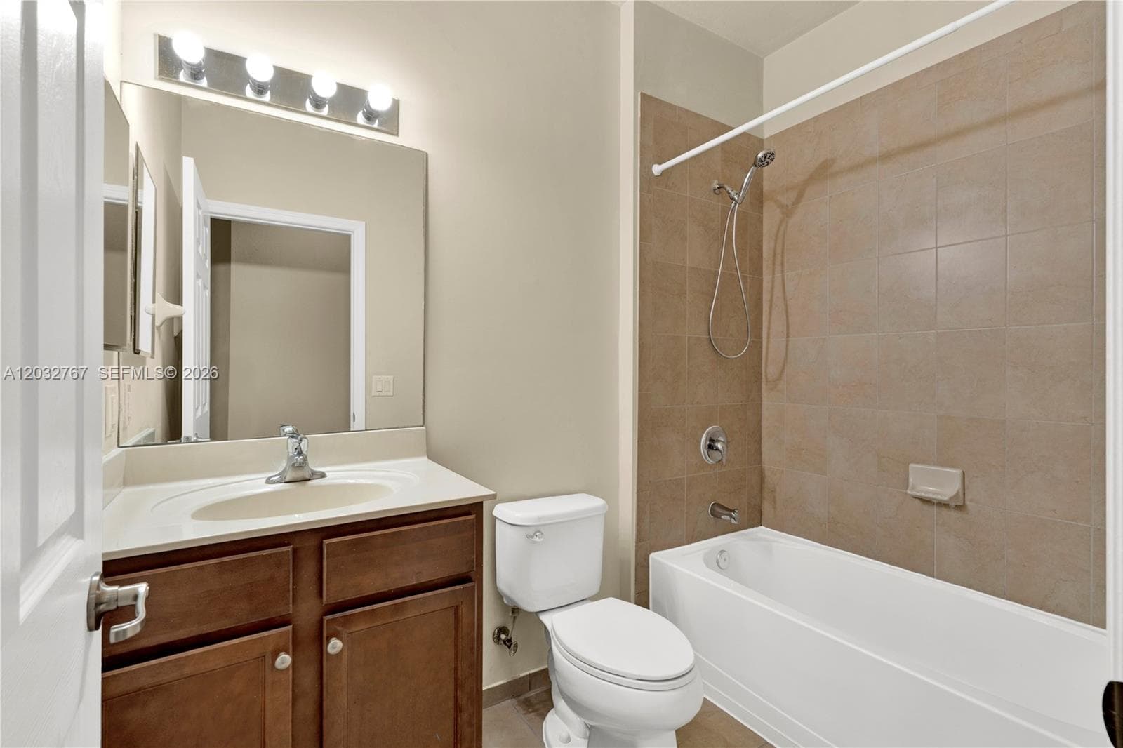 8620 NW 97th Ave # 213, Doral FL 33178 — 23