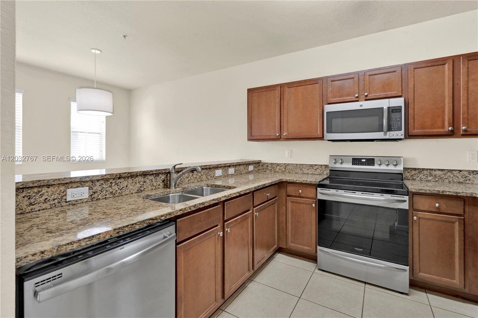 8620 NW 97th Ave # 213, Doral FL 33178 — 8