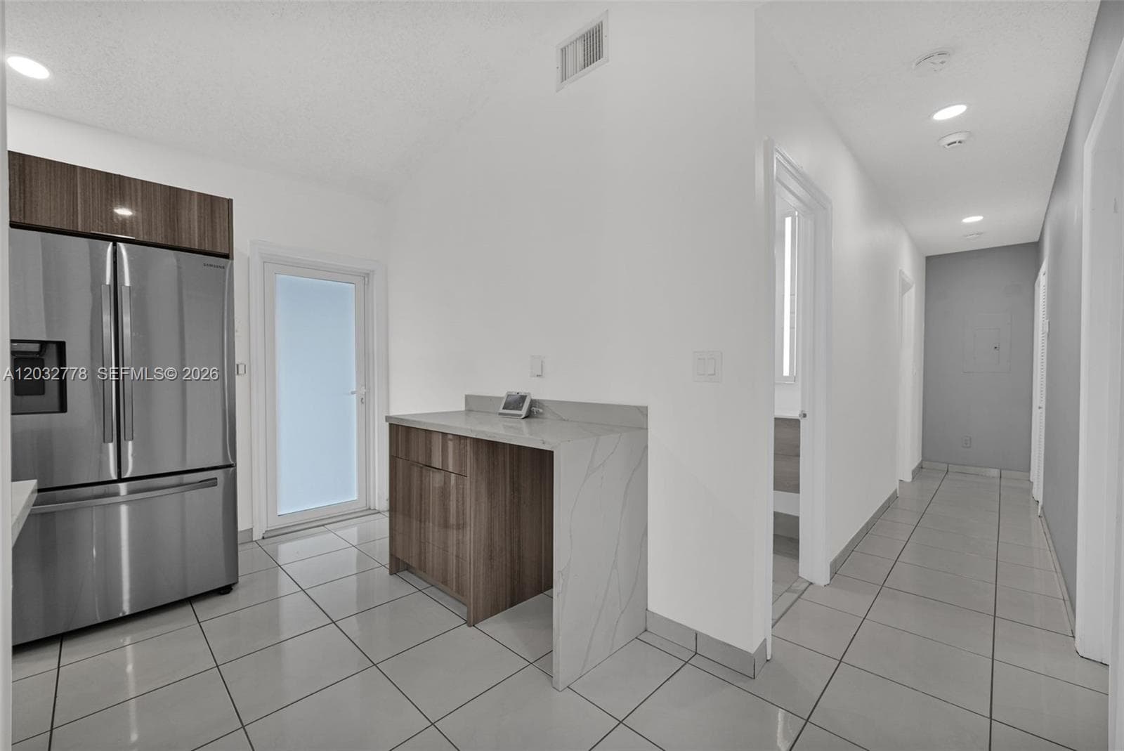 451 E 37th St, Hialeah FL 33013 — 7