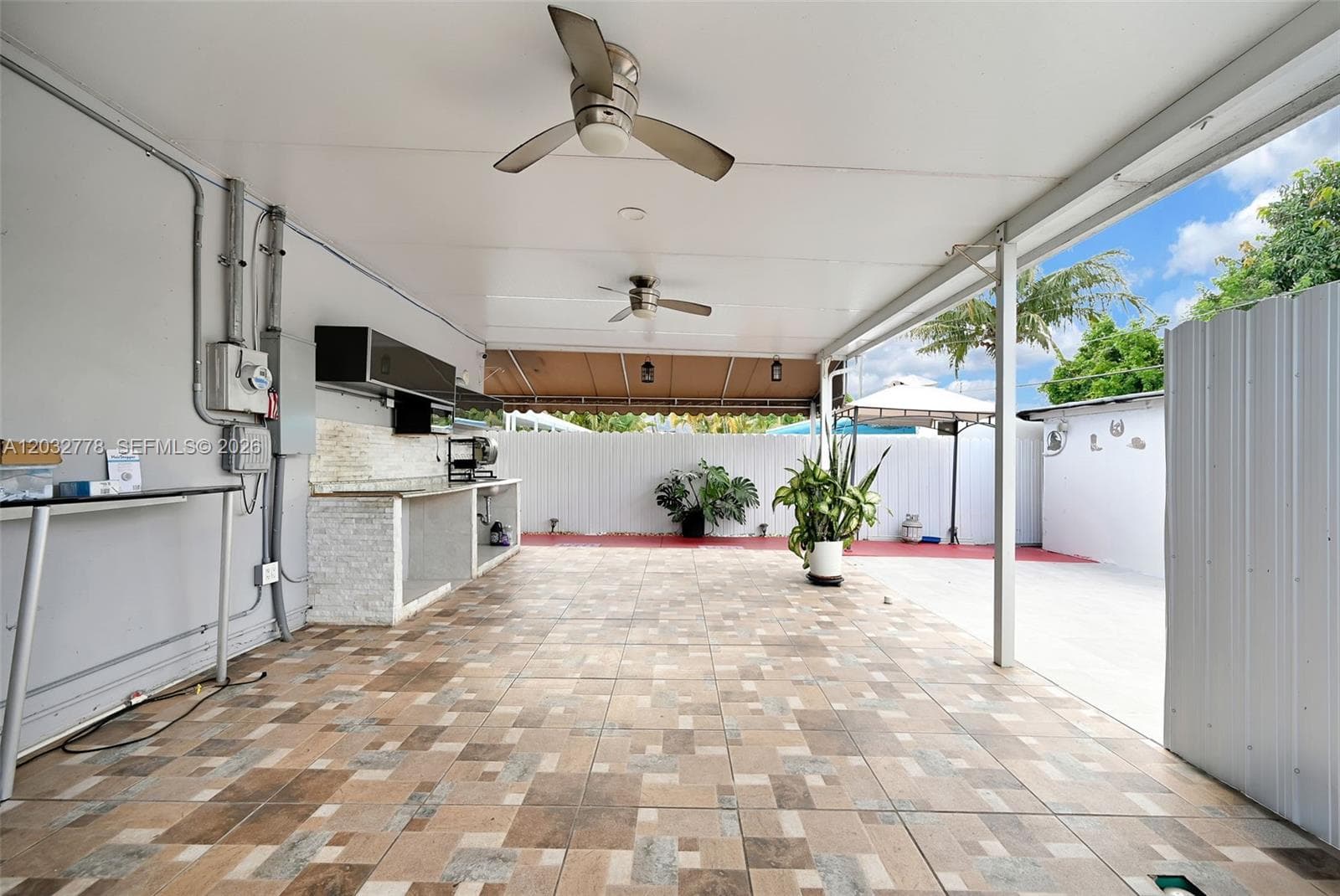 451 E 37th St, Hialeah FL 33013 — 34