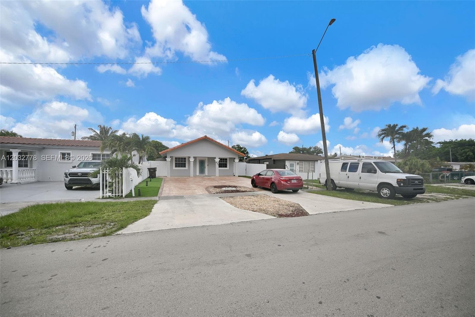 451 E 37th St, Hialeah FL 33013 — 37