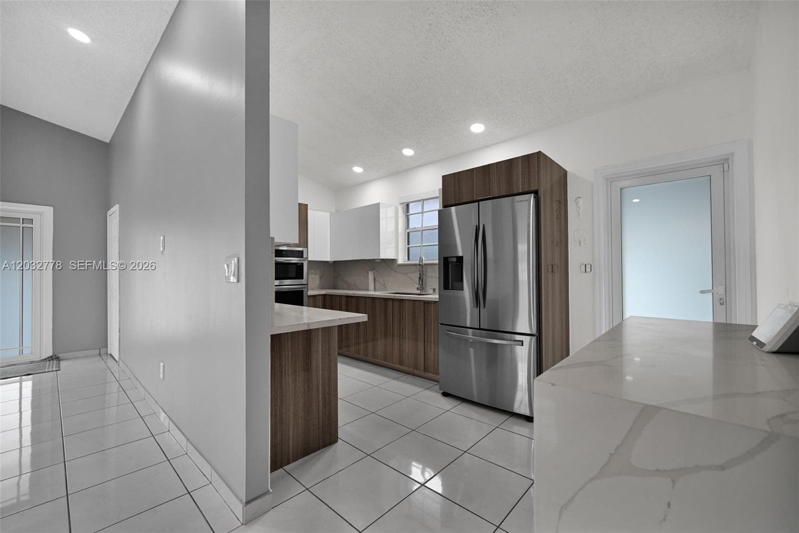 451 E 37th St, Hialeah FL 33013 — 8