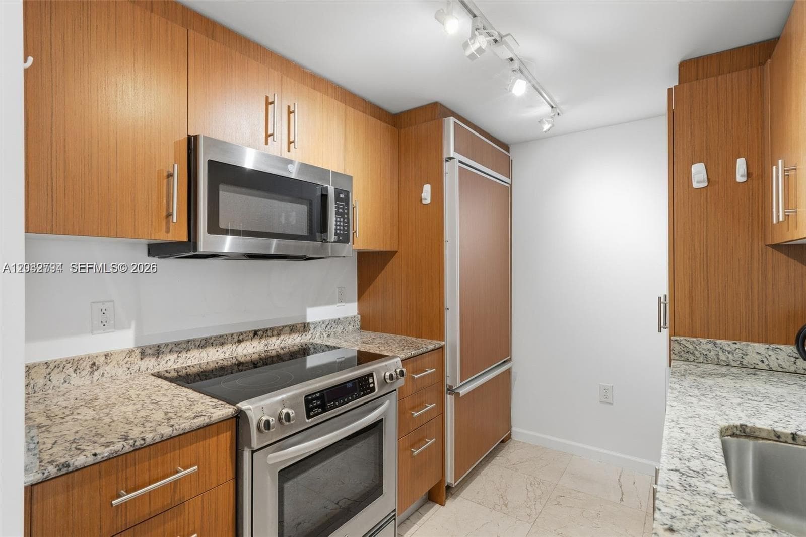 10275 Collins Ave # 718, Bal Harbour FL 33154 — 12