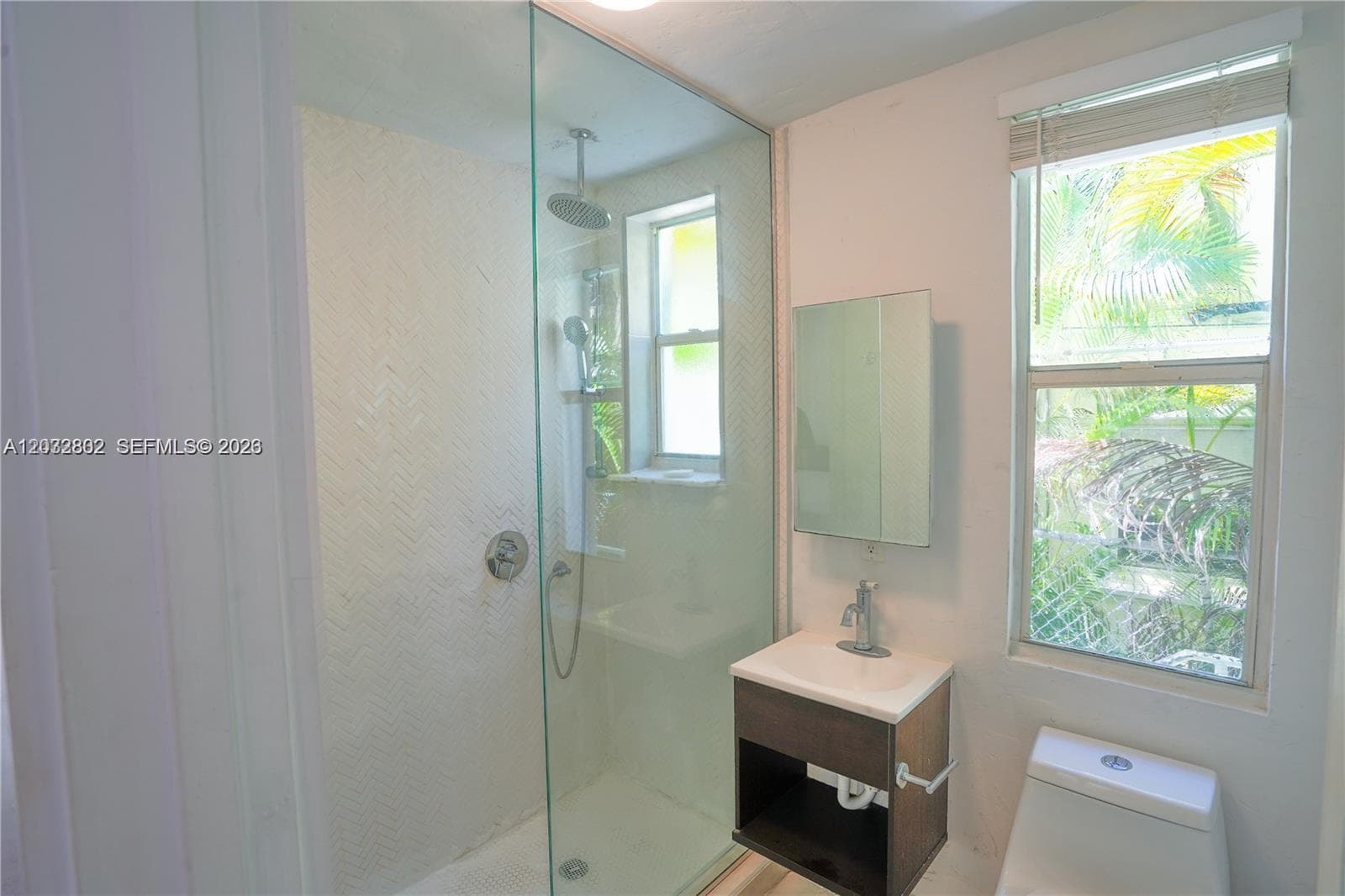 319 W 28th St # 9, Miami Beach FL 33140 — 7