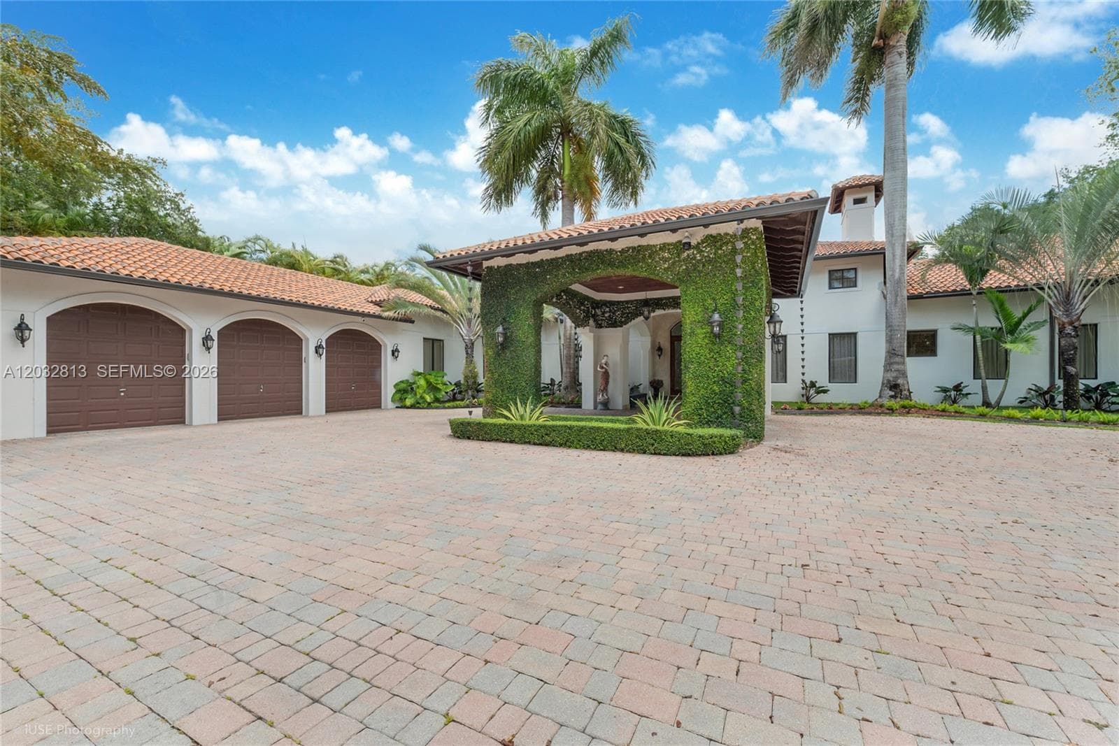 7405 SW 104th St, Pinecrest FL 33156 — 2