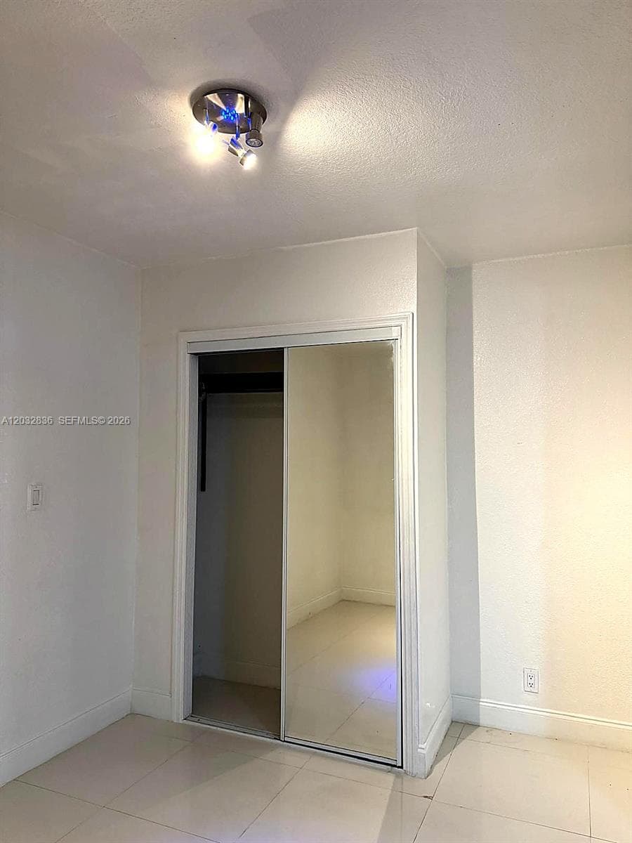 1450 NE 170th St # 106, North Miami Beach FL 33162 — 8