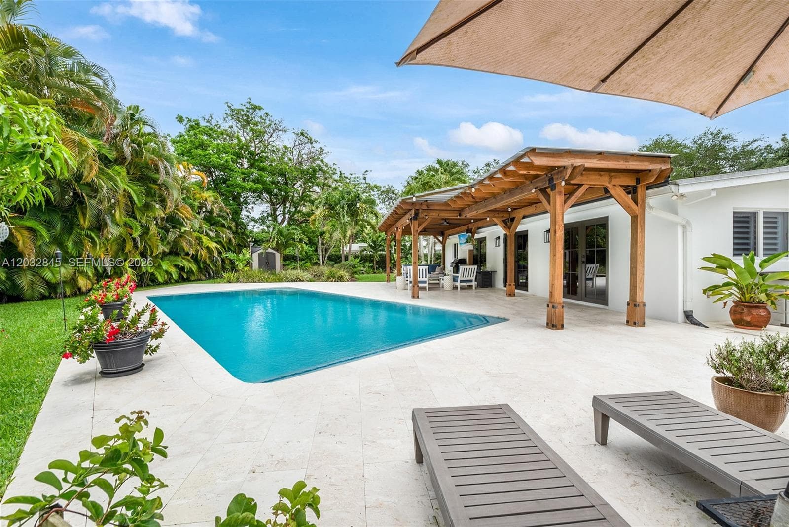 7345 SW 122nd St, Pinecrest FL 33156 — 23