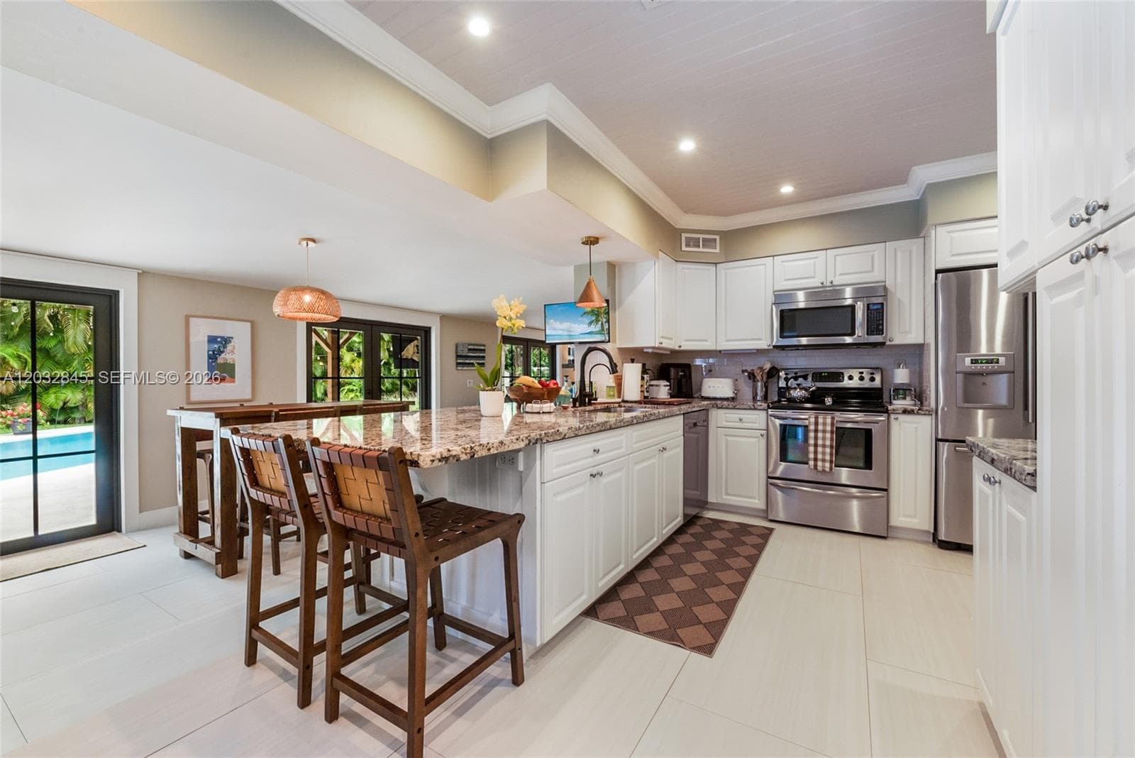7345 SW 122nd St, Pinecrest FL 33156 — 10