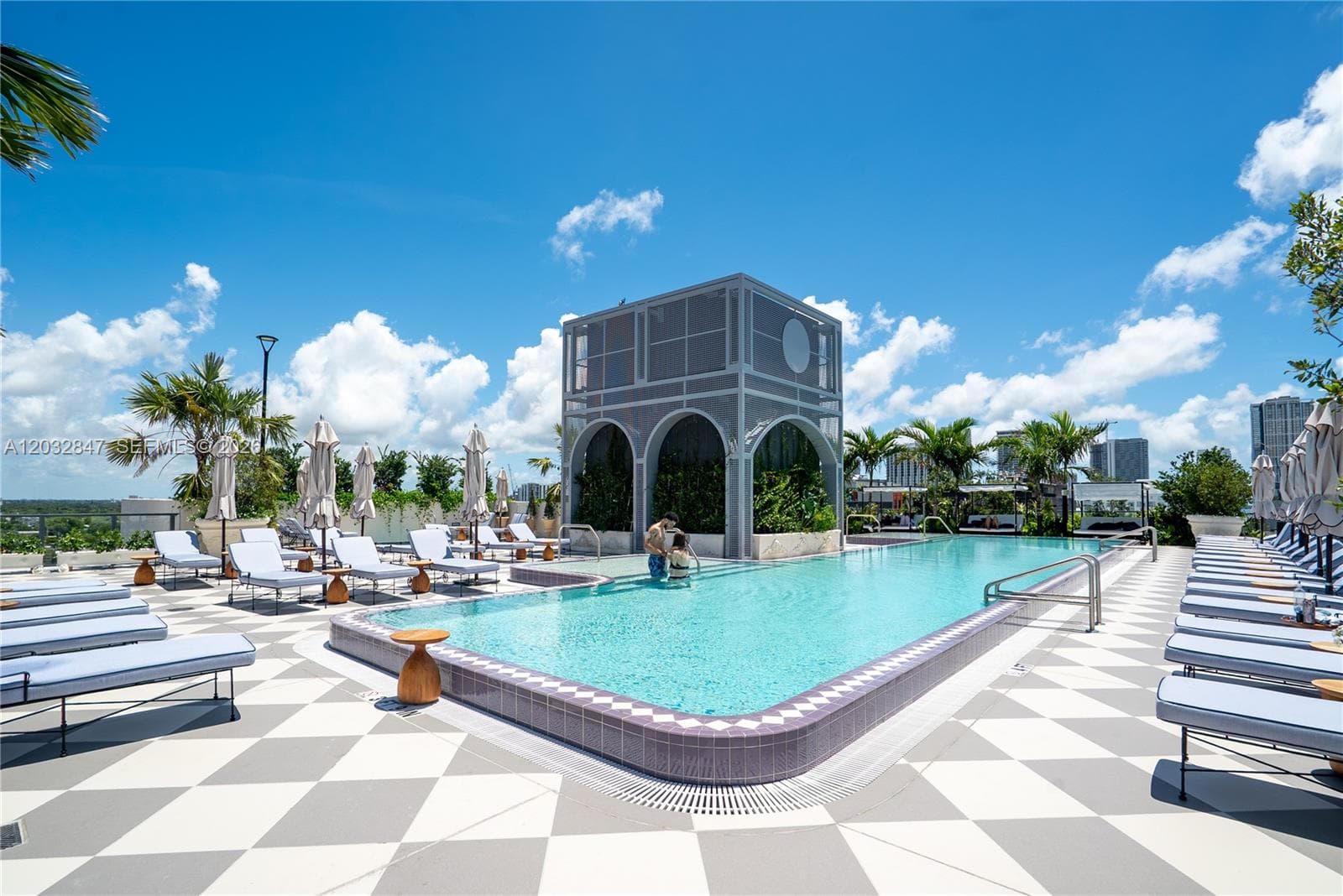 2700 NW 2ND AVE # 728, Miami FL 33127 — 17
