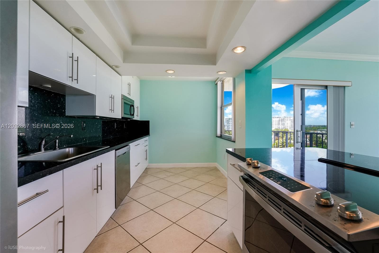11930 N Bayshore Dr # 909, North Miami FL 33181 — 3