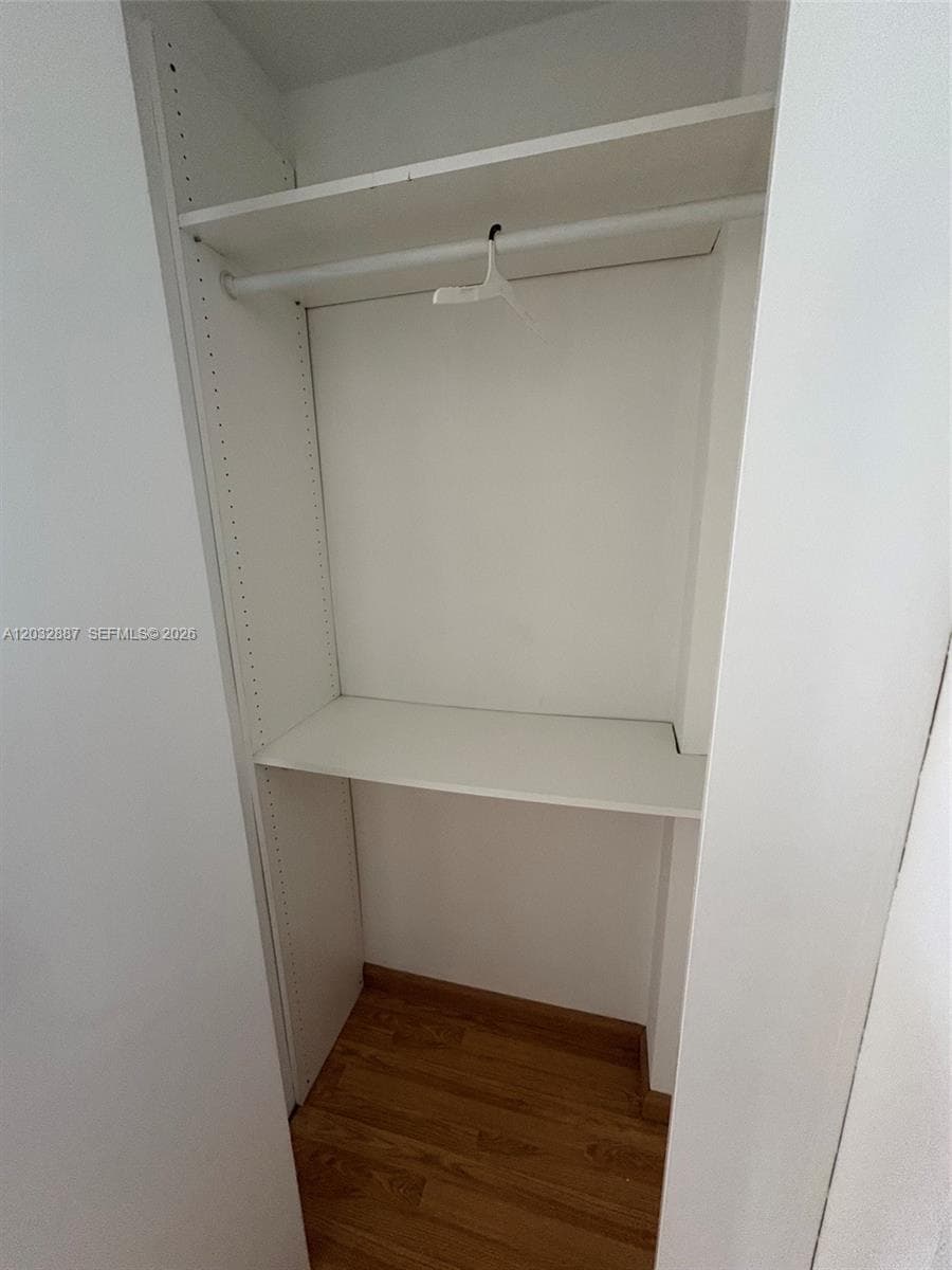 7441 Wayne Ave # 8B, Miami Beach FL 33141 — 17