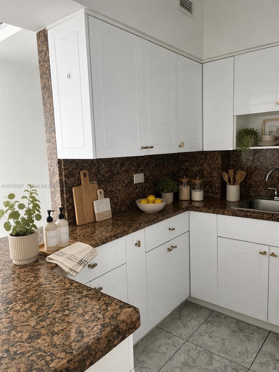 7441 Wayne Ave # 8B, Miami Beach FL 33141 — 8