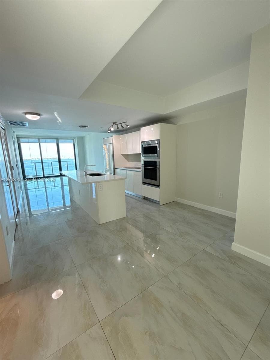 460 NE 28th St # 1907, Miami FL 33137 — 3