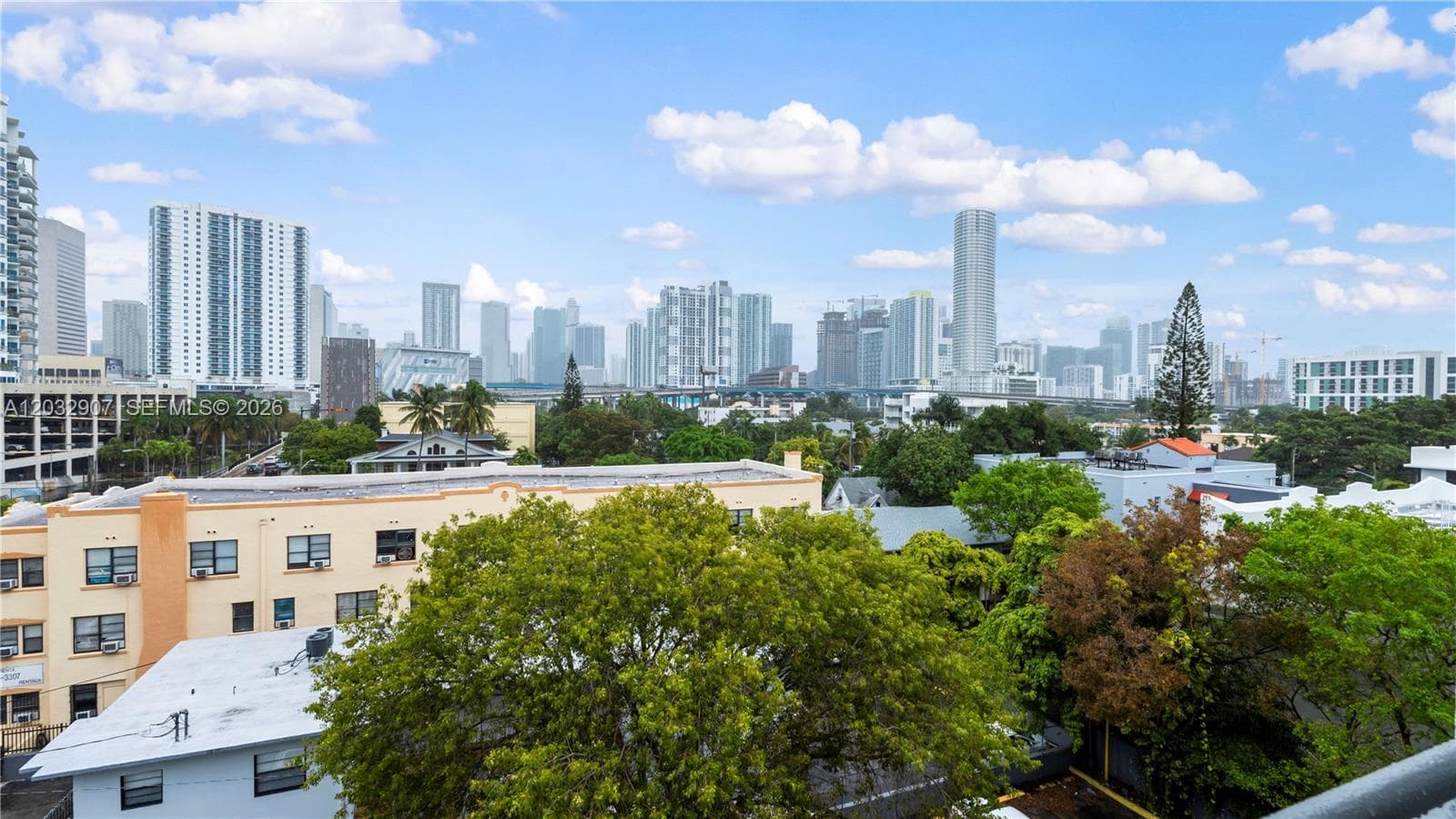 546 SW 1st St # 603, Miami FL 33130 — 10