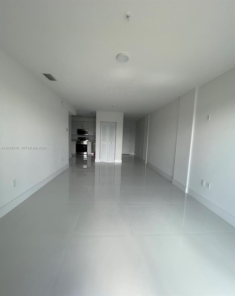 10950 NW 82nd St # 207, Doral FL 33178 — 5