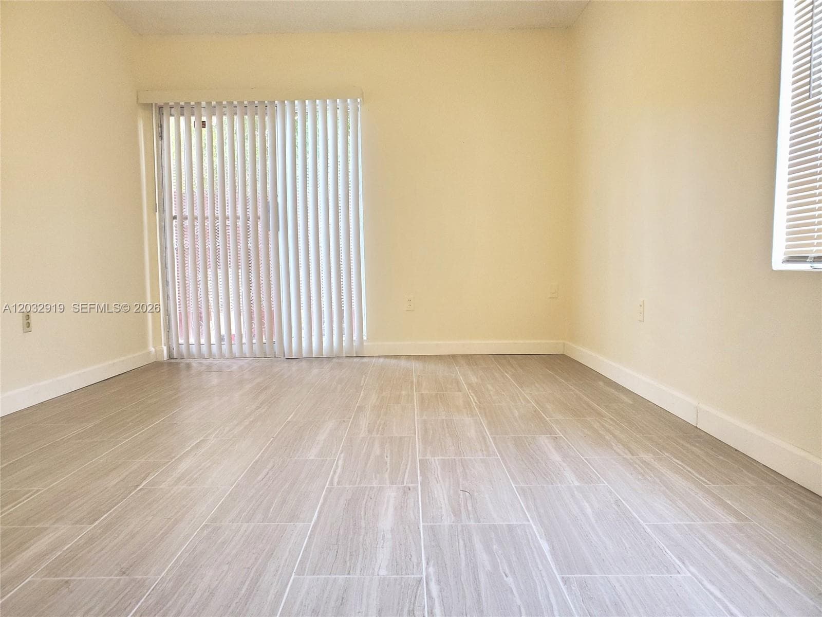 250 NW 107th Ave # 106, Miami FL 33172 — 13