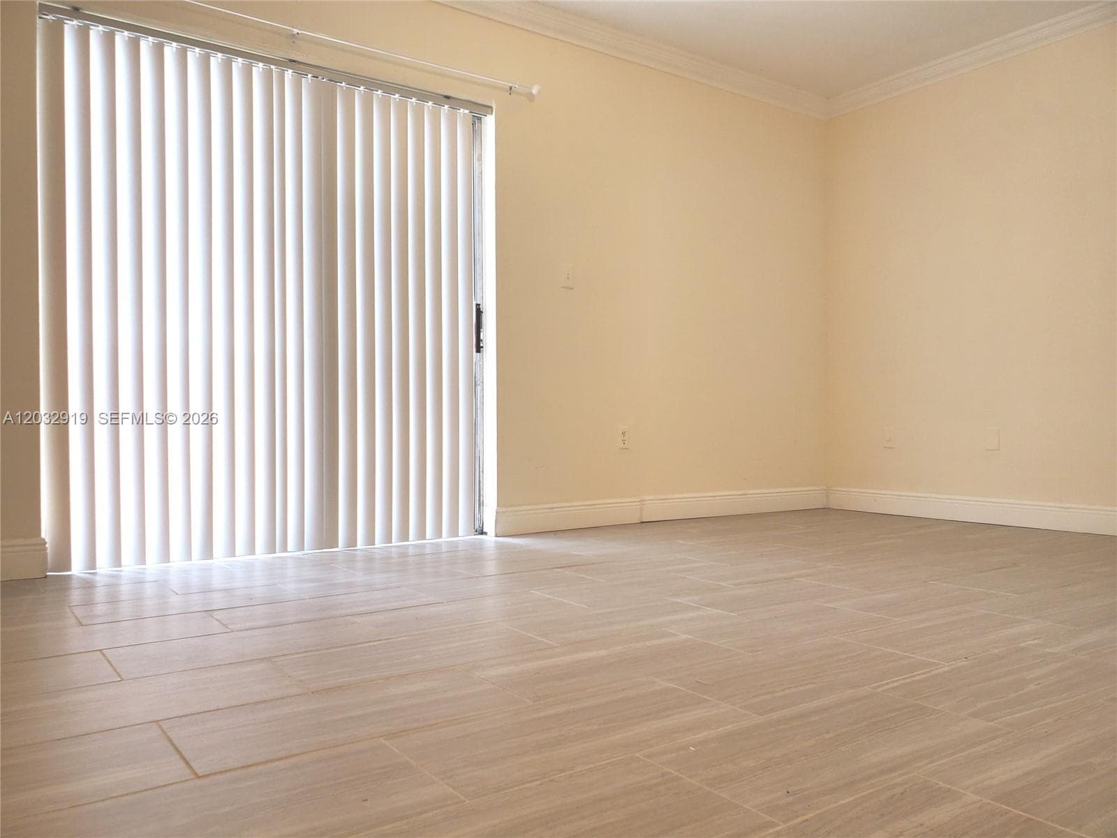 250 NW 107th Ave # 106, Miami FL 33172 — 16