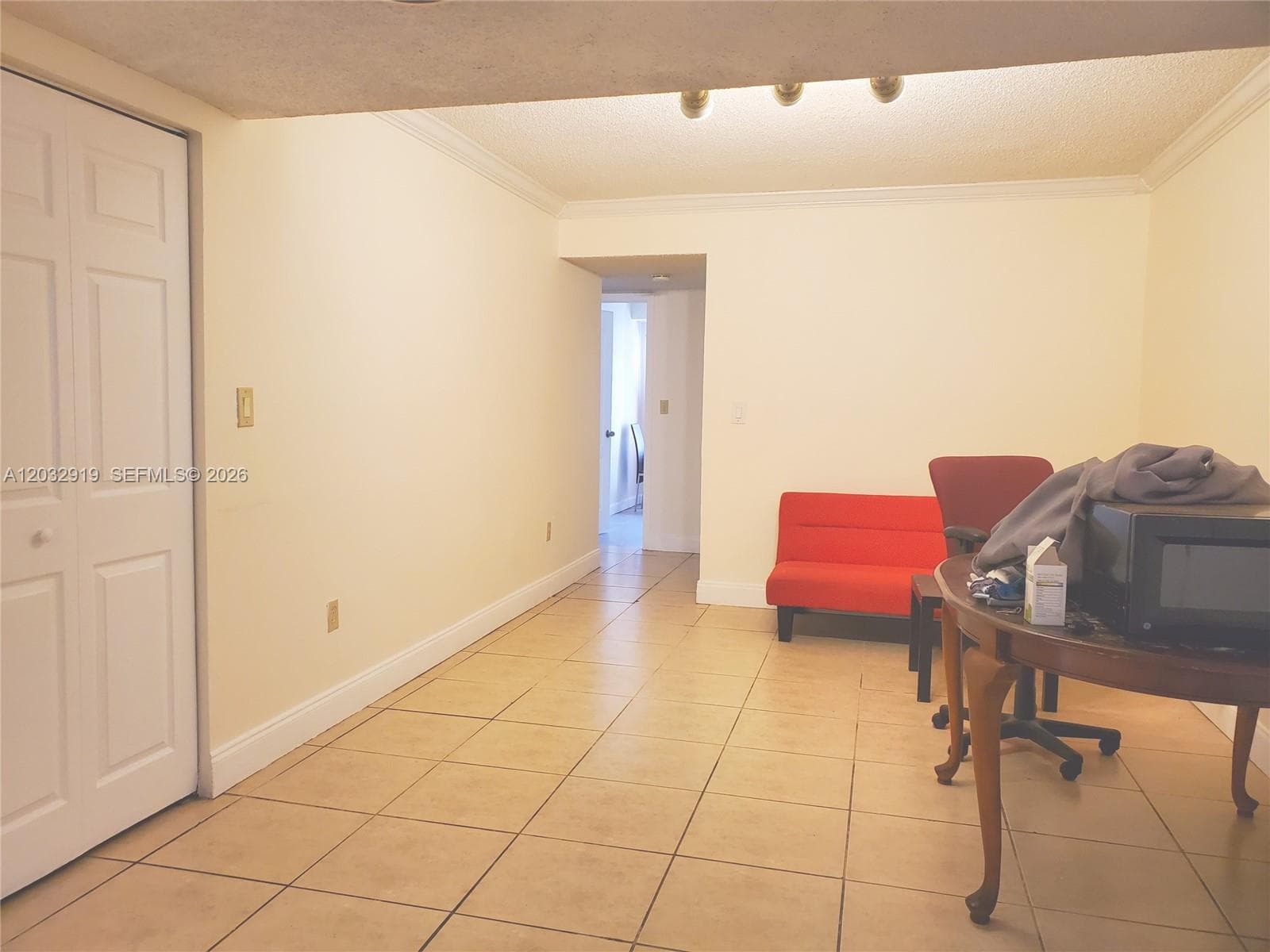 250 NW 107th Ave # 106, Miami FL 33172 — 5